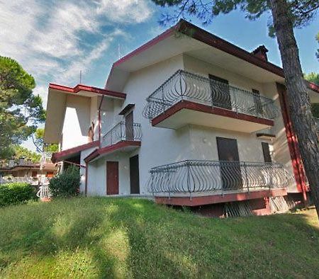 Villa Flamicia 1P Lignano Sabbiadoro Exteriör bild